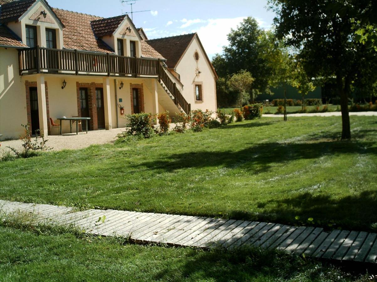 Auberge Du Tranchoir Nevoy Ngoại thất bức ảnh